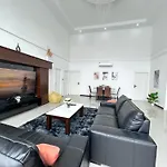 Siam-Cityhouse Pattaya Luxury Pool Villa-Jacuzzi- Walking St 10Min